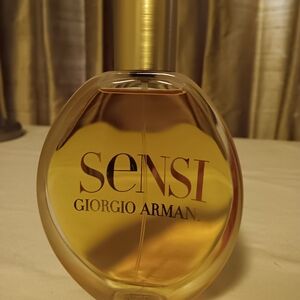 Sensi eau de parfum
